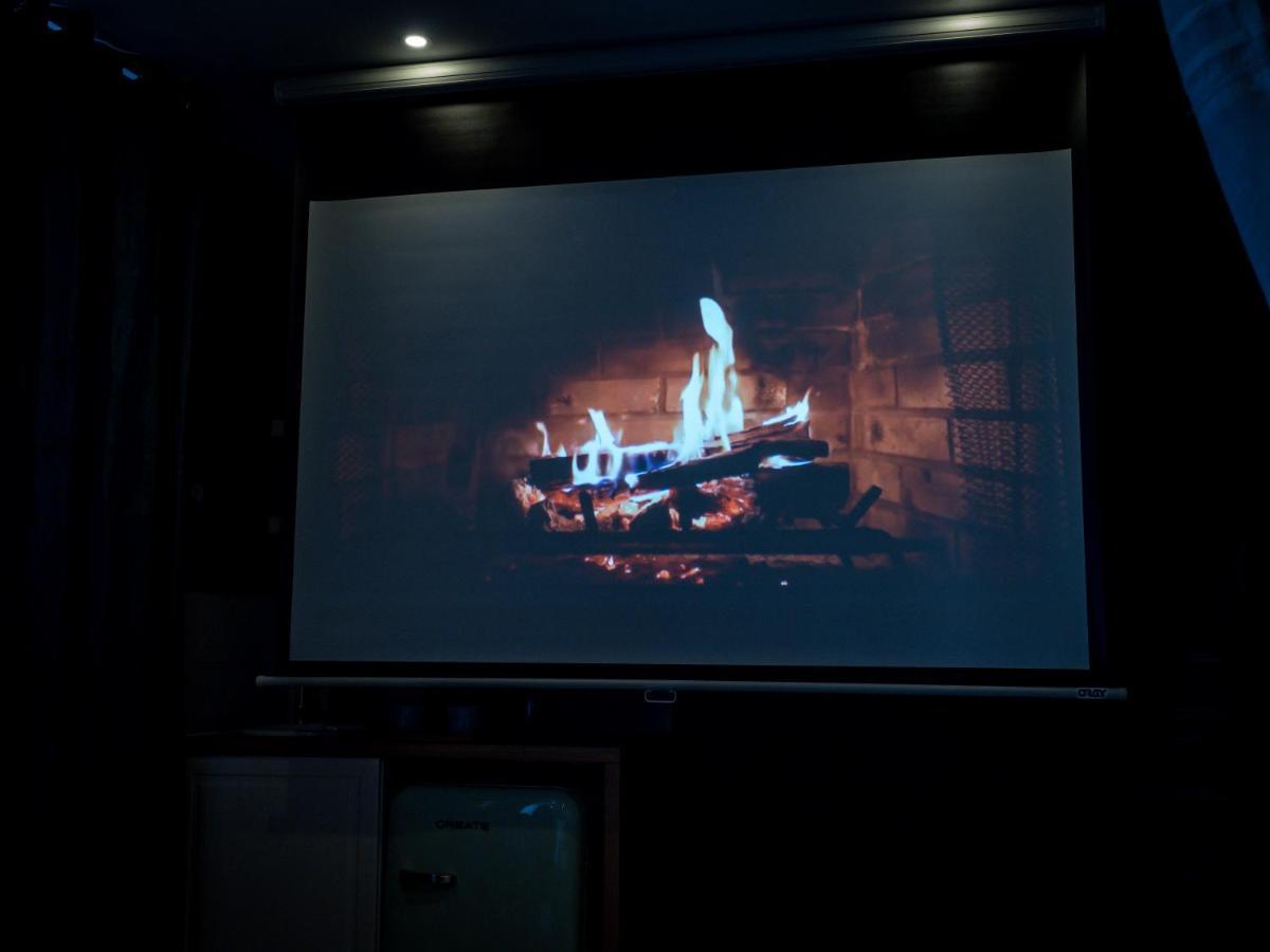 Le Chalet Romantique En Montagne, Spa, Ecran Cinema, Lit King Size, Day Use, 5Min Centre Évreux Eksteriør bilde